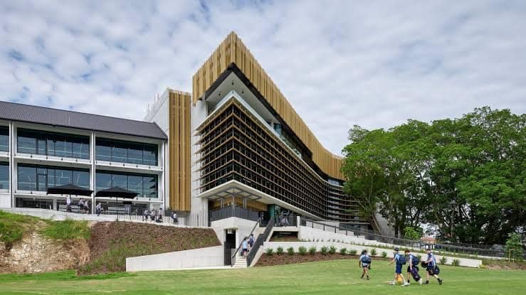 165CW aluminium facade system