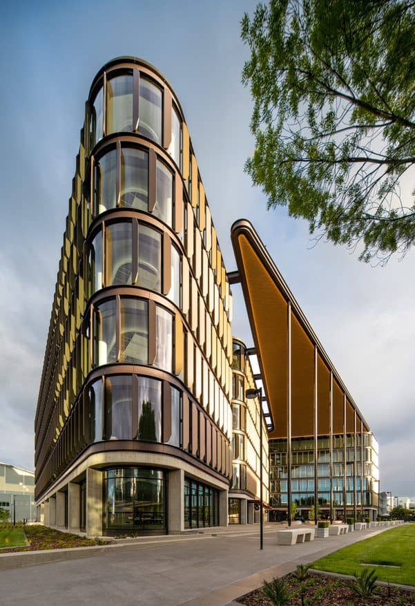 165CW at 6 Brindabella Circuit — 7