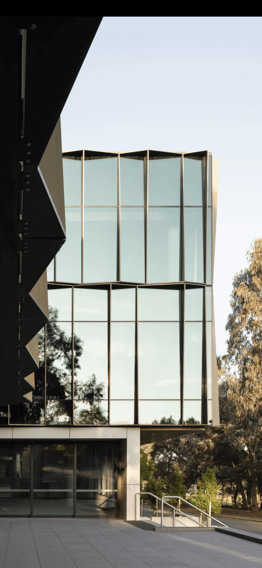 165CW at Deakin.One — 6