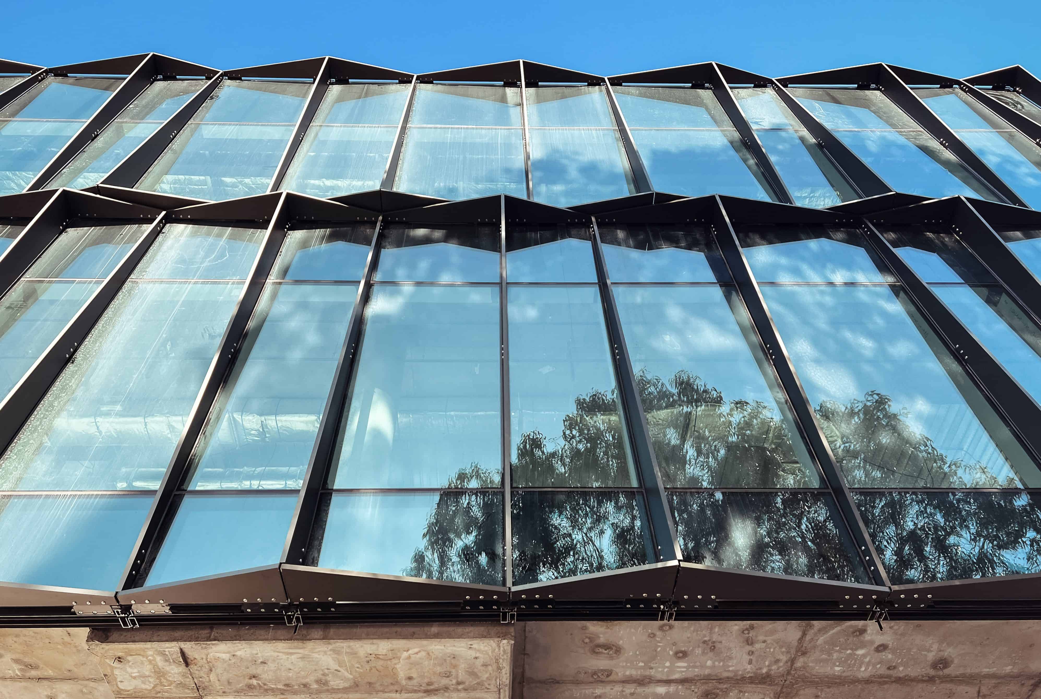 165CW at Deakin.One — 7