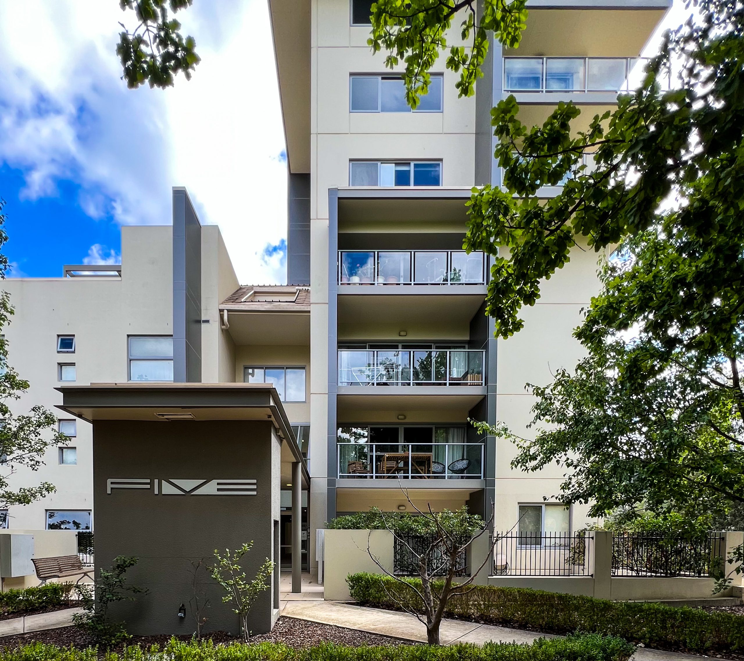 element13 at 5 Gould Street Reclad