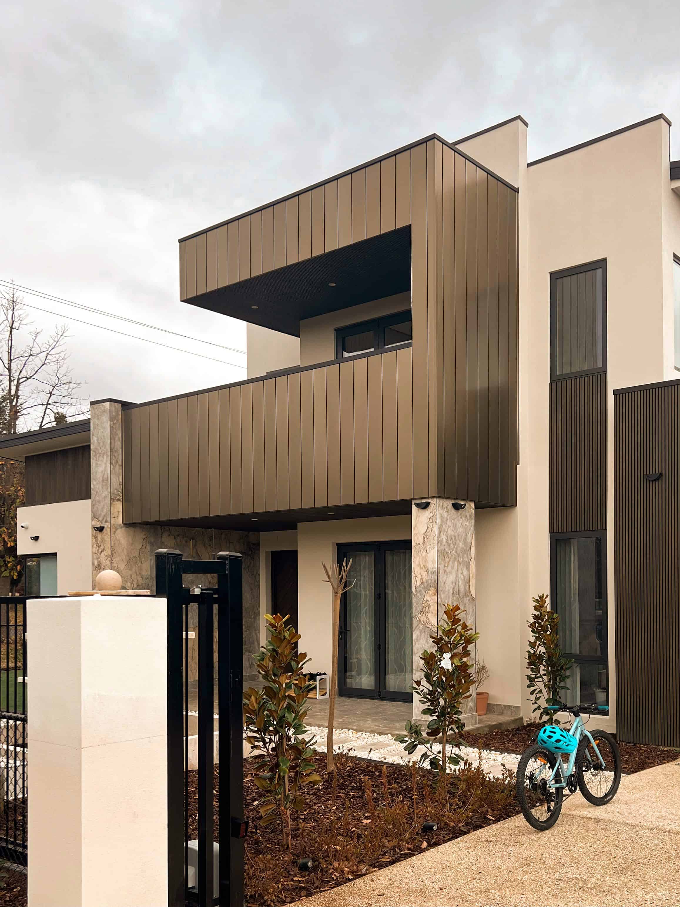 interloQ at 1 Nathan Street Deakin — 3