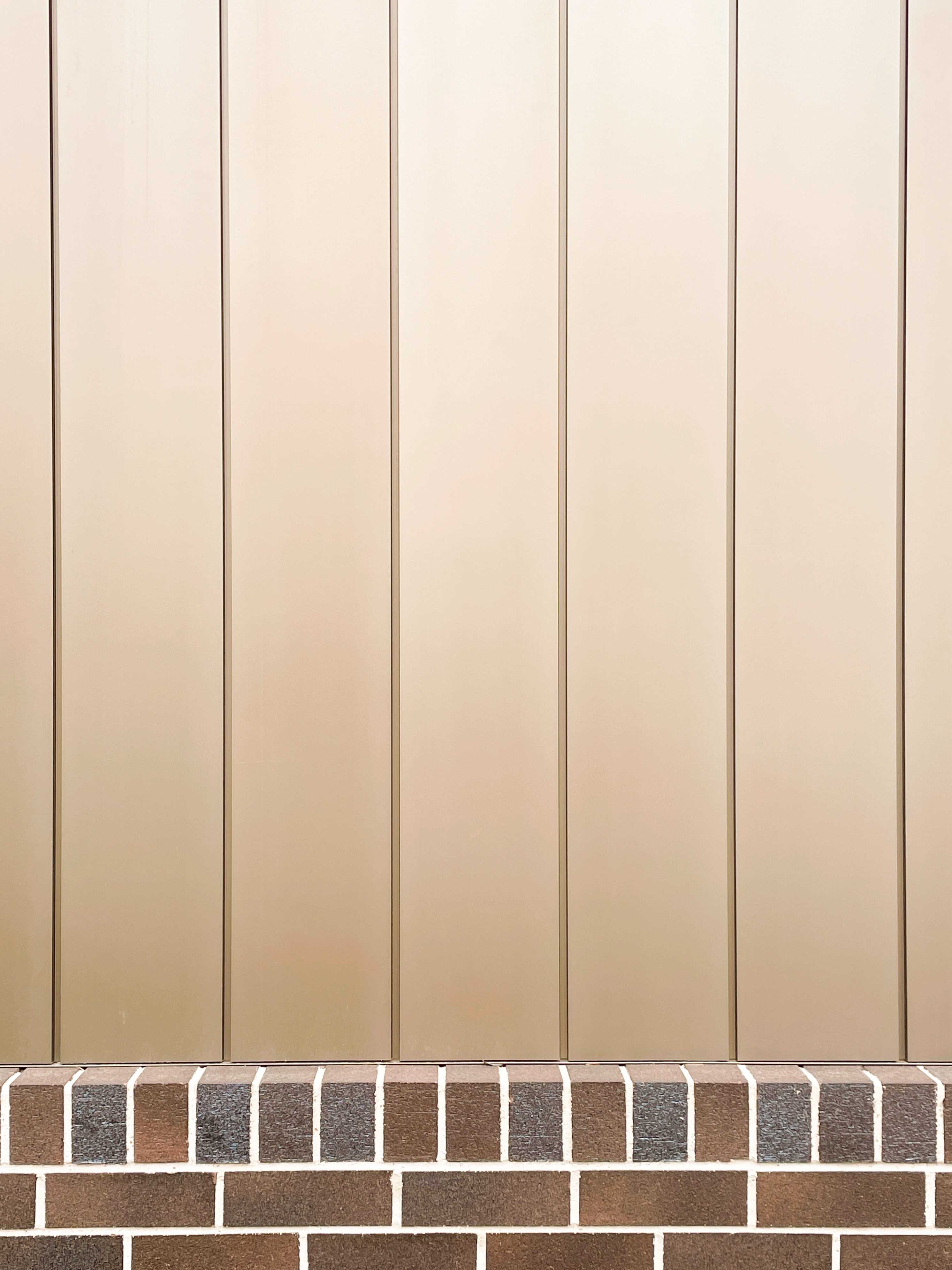 interloQ at 11 Oakes Street Cook — 3