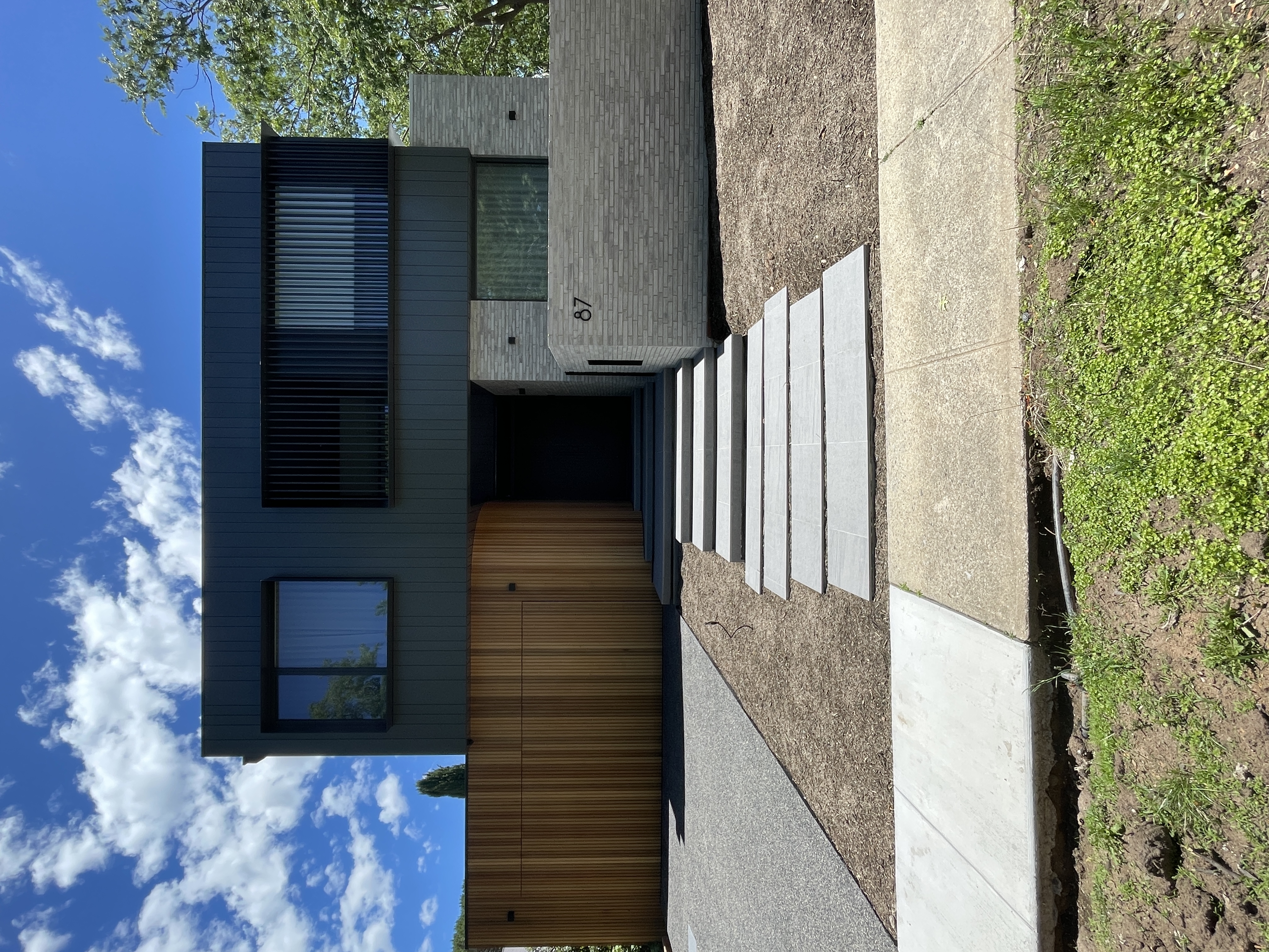interloQ at 87 Schlich Street Yarralumla — 10