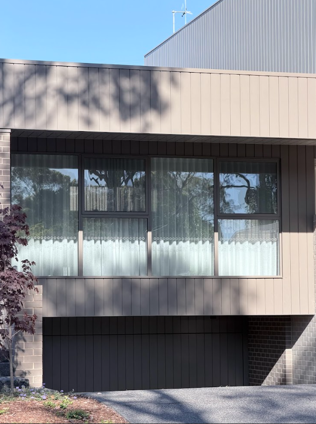 interloQ at 9 Glossop Crescent Campbell — 6