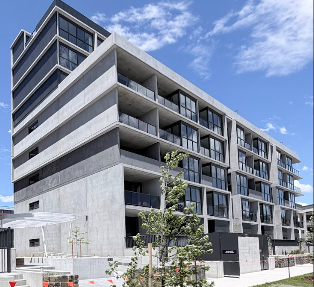 interloQ at De Burgh Lyneham — 3