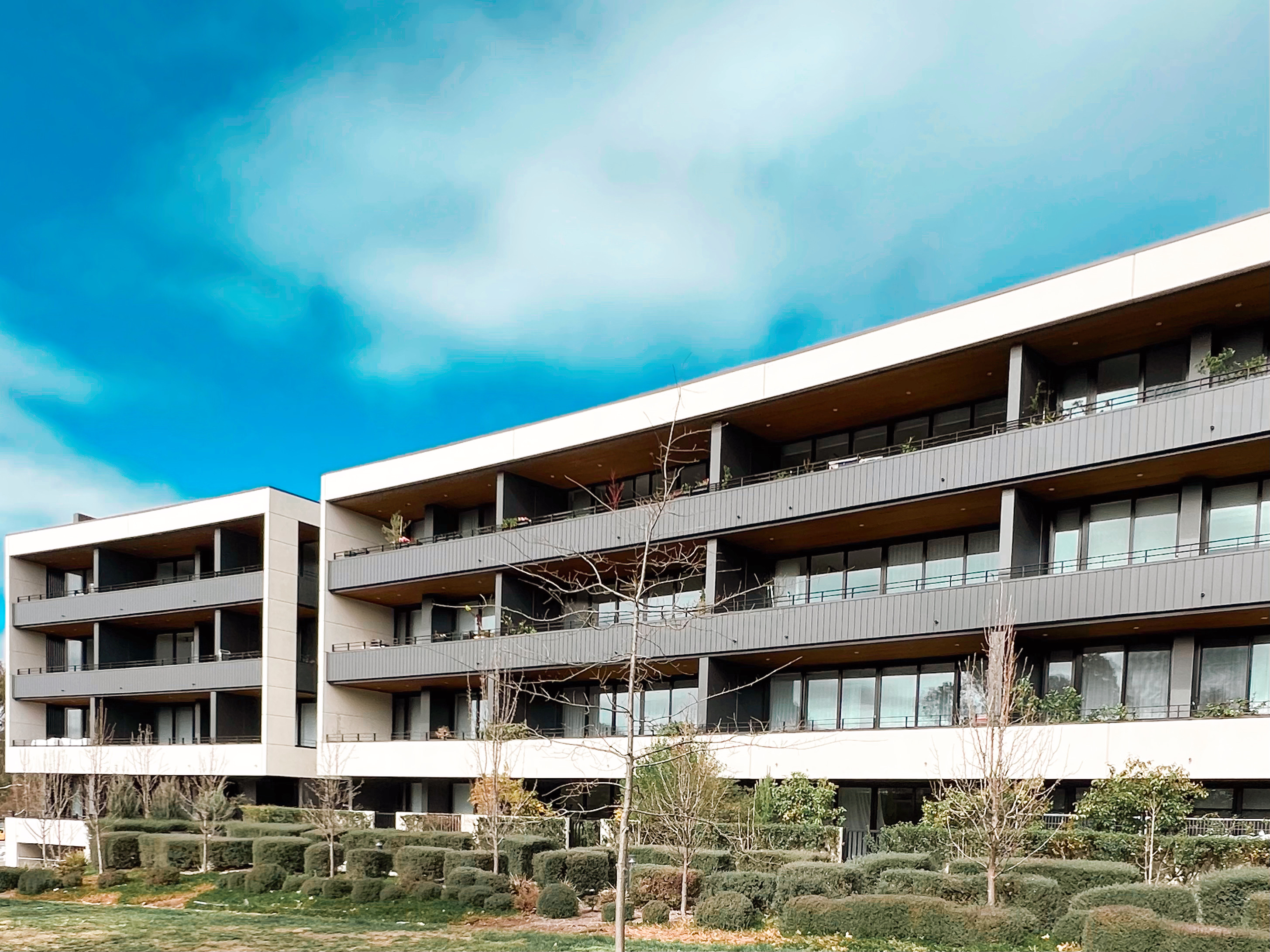 interloQ at Estate Apartments Forrest Reclad — 4