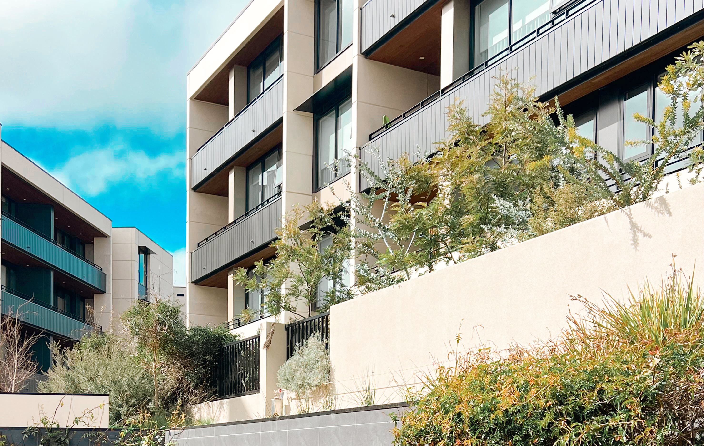 interloQ at Estate Apartments Forrest Reclad — 5